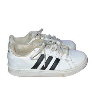 Adidas Grand Court Cloudfoam Youth Size 3 White Black Leather Sneakers Unisex